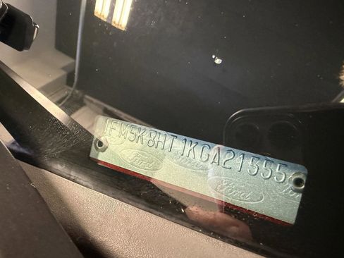 Certified 2019 Ford Explorer Platinum image 29