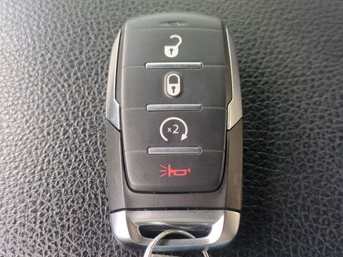 Used 2022 RAM 1500 Big Horn RWD image 32