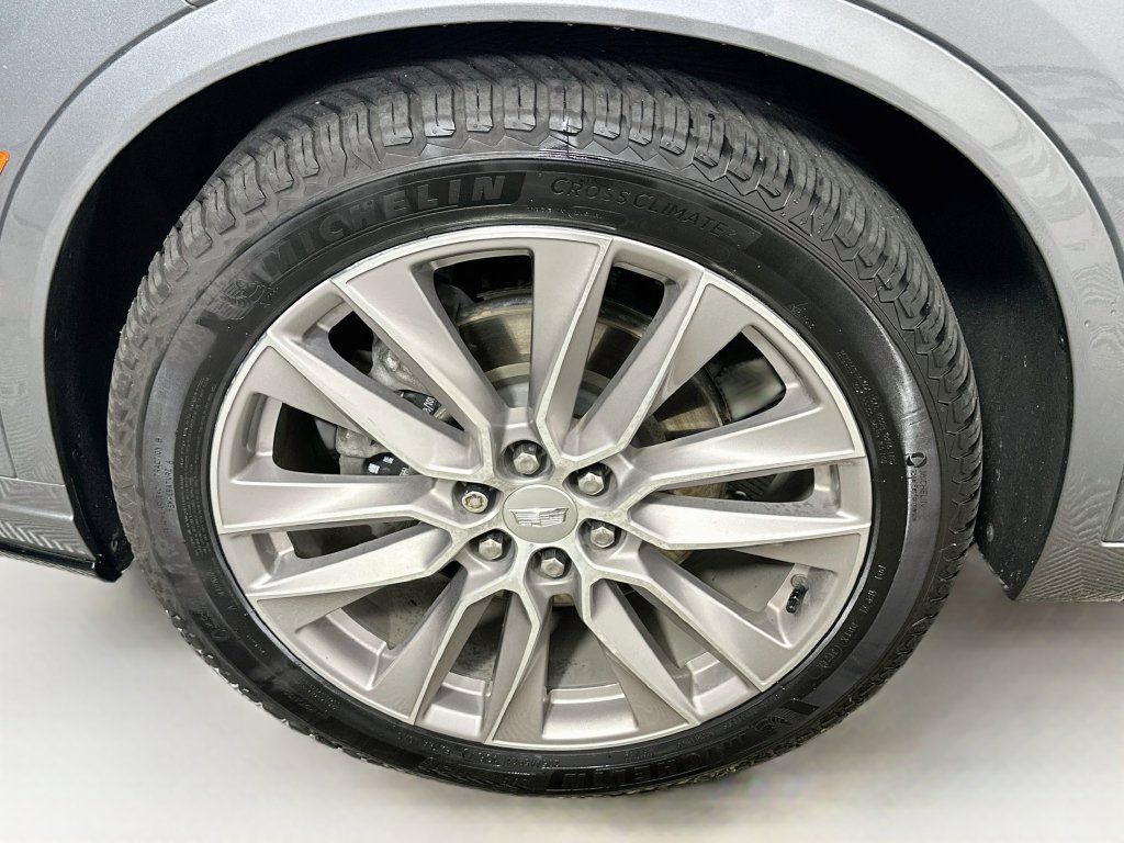 Used 2021 Cadillac XT6 Sport w/ Platinum Package AWD/4WD image 24