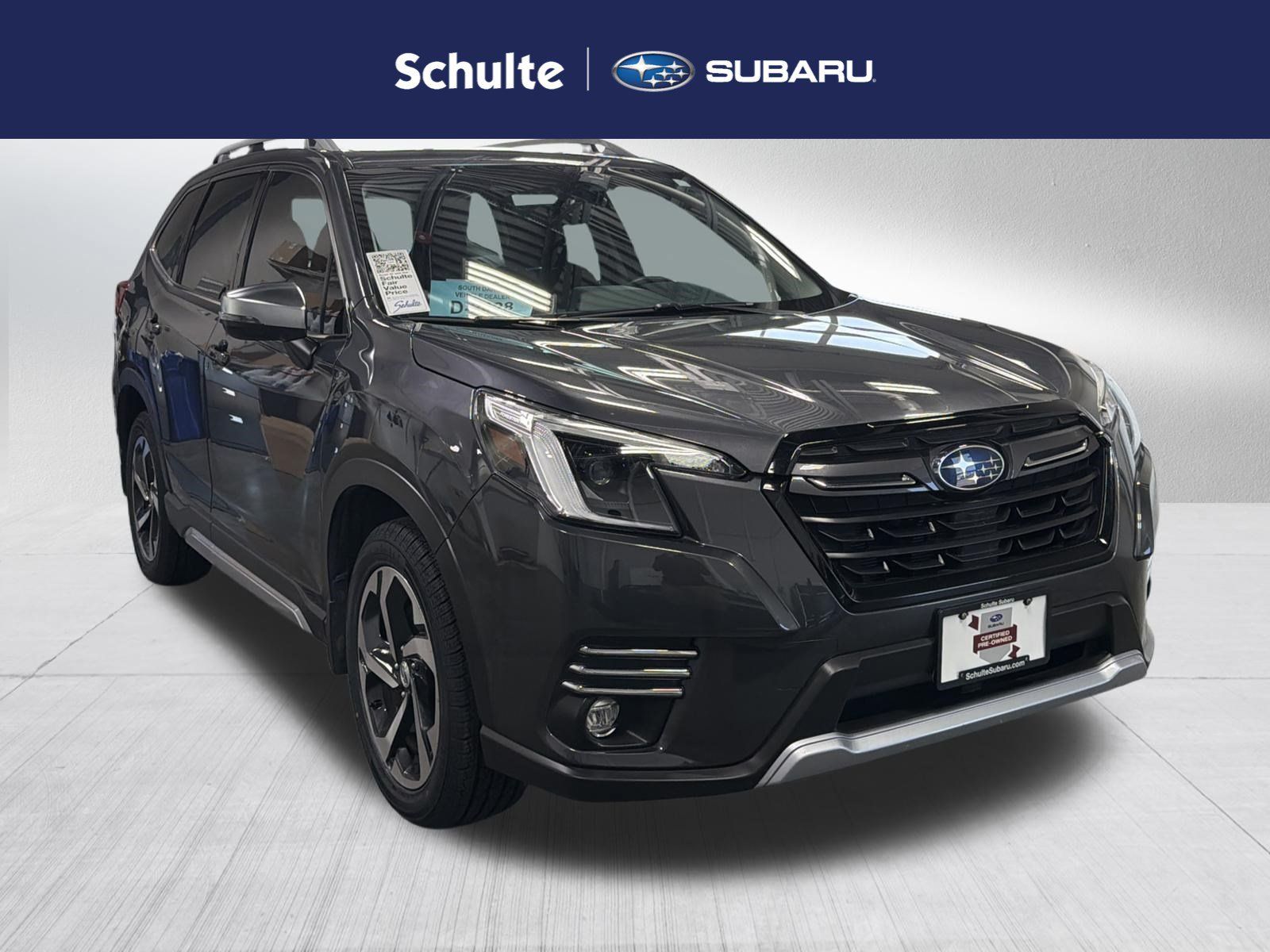 Certified 2023 Subaru Forester Touring AWD/4WD image 1
