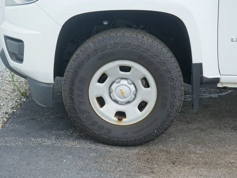 Used 2019 Chevrolet Colorado W/T RWD image 6