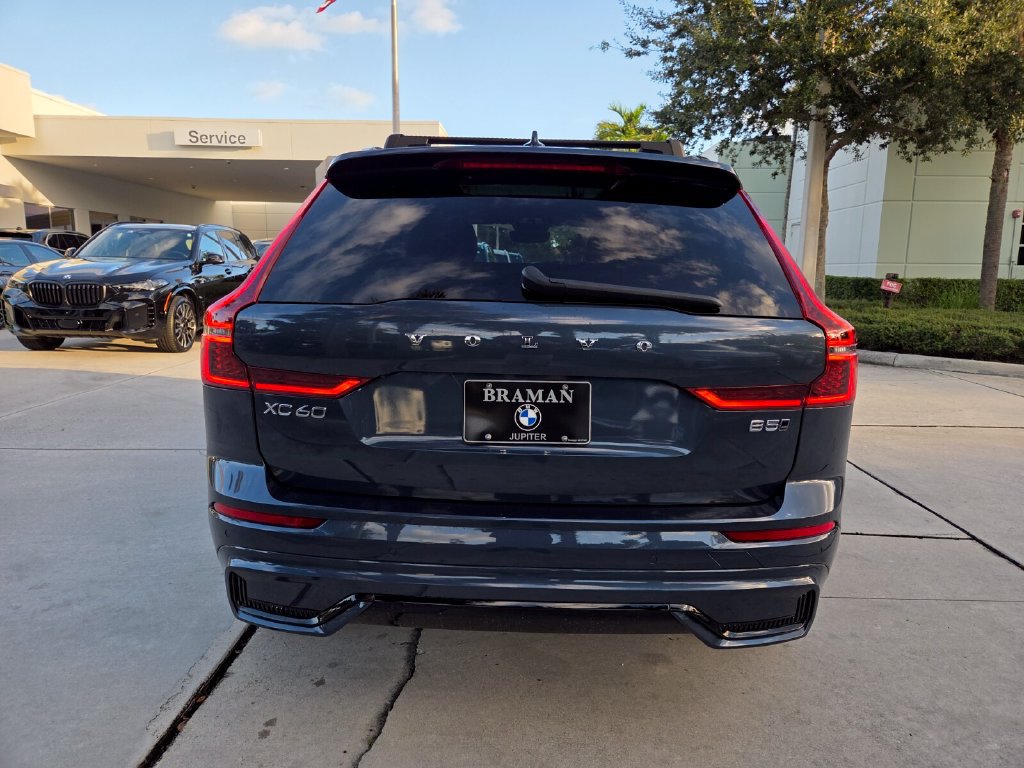 Used 2026 Volvo XC60 B5 Plus AWD/4WD image 5