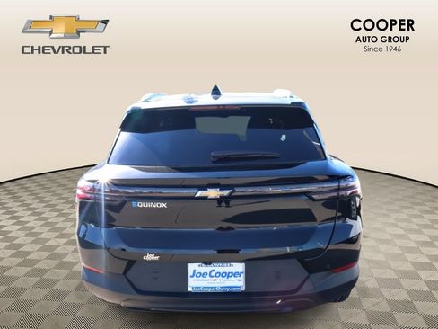 New 2026 Chevrolet Equinox EV LT FWD image 19