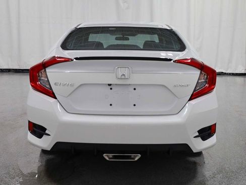 Used 2019 Honda Civic Sport image 7