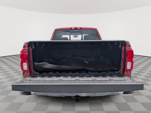 Used 2018 Chevrolet Silverado 1500 LTZ w/ Sport Package AWD/4WD image 12