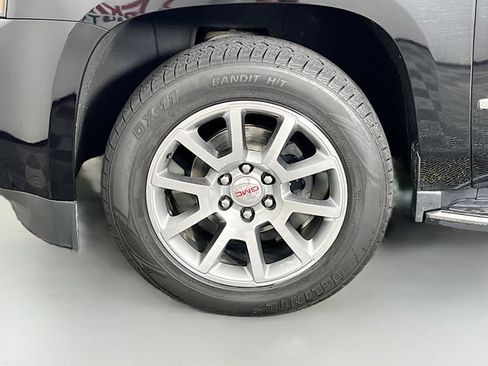 Used 2020 GMC Yukon XL Denali AWD/4WD image 30
