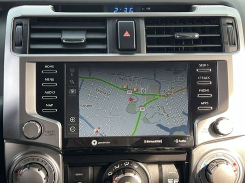 Used 2020 Toyota 4Runner SR5 image 18