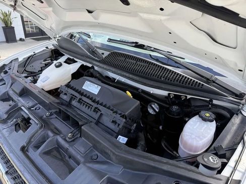 Used 2021 Chevrolet Express 3500 w/ Power Convenience Package image 15