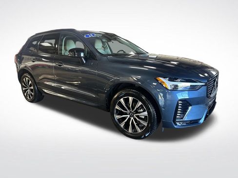 Used 2024 Volvo XC60 B5 Plus w/ Climate Package AWD/4WD image 8
