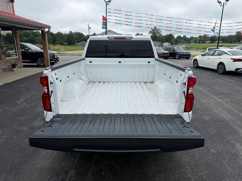 Used 2022 Chevrolet Silverado 1500 Custom AWD/4WD image 6