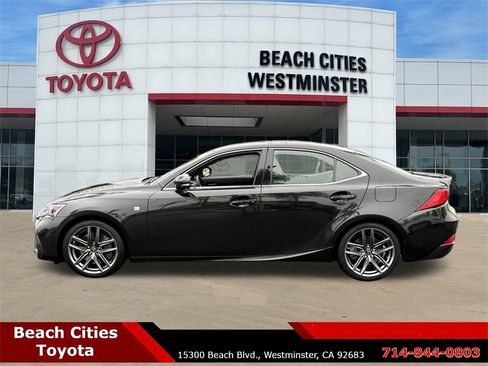 Used 2018 Lexus IS 350 image 7
