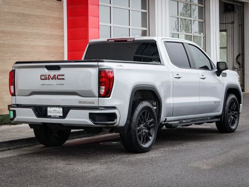 Used 2020 GMC Sierra 1500 Elevation image 3