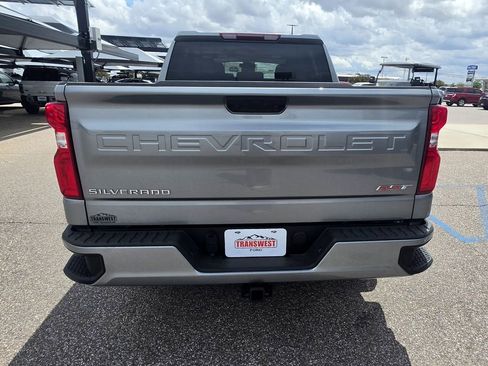 Used 2025 Chevrolet Silverado 1500 RST AWD/4WD image 8