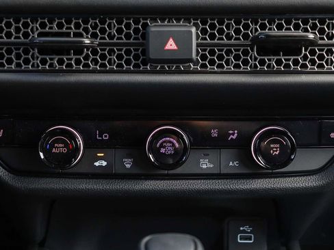 Used 2024 Honda HR-V Sport image 14