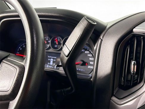 Used 2019 Chevrolet Silverado 1500 Custom Trail Boss image 16