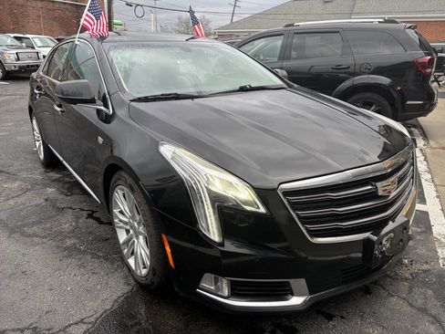 Used 2018 Cadillac XTS Luxury image 1