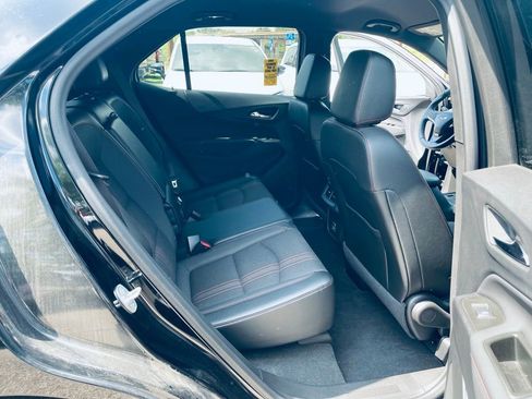 Used 2024 Chevrolet Equinox RS FWD image 24