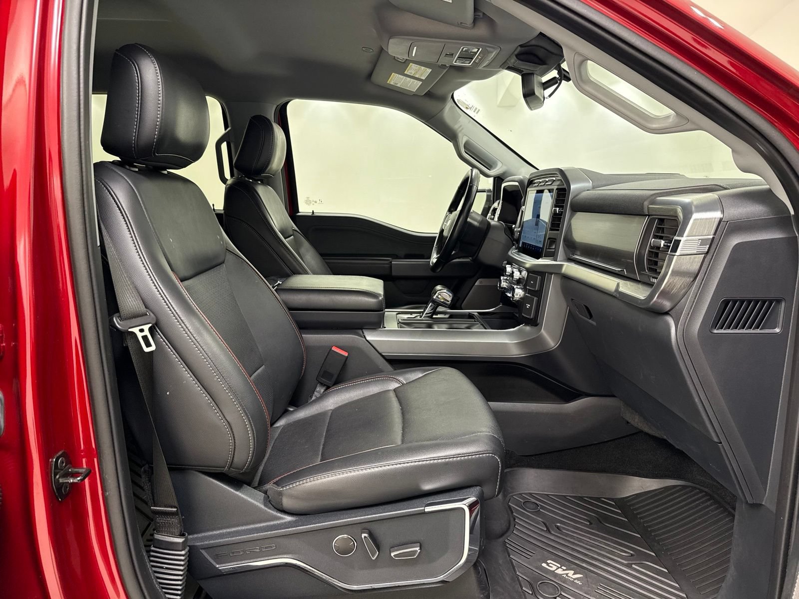 Used 2021 Ford F150 Lariat AWD/4WD image 31