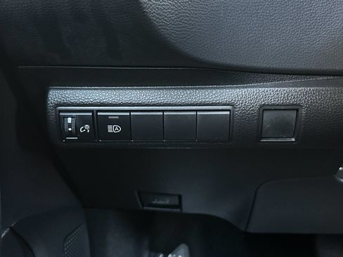 Used 2024 Toyota Corolla SE FWD image 25