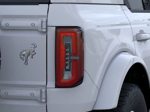 New 2025 Ford Bronco Outer Banks AWD/4WD image 23