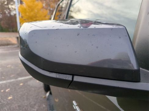 Used 2023 Chevrolet Colorado LT w/ LT Convenience Package III image 12