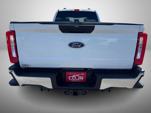 Used 2023 Ford F250 XL w/ XL Chrome Package image 7