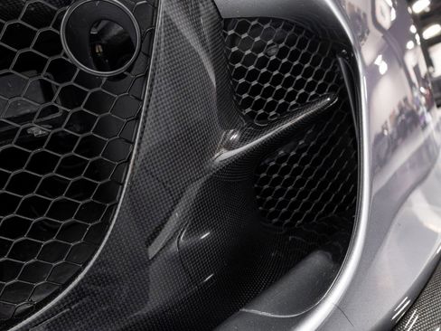 Used 2021 Ferrari 812 GTS image 43