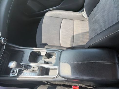 Used 2024 Nissan Sentra SV FWD image 21
