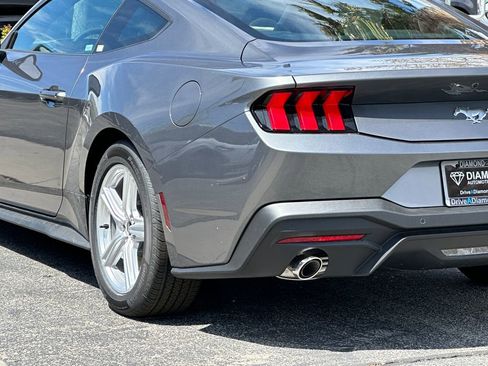 New 2026 Ford Mustang Coupe RWD image 5