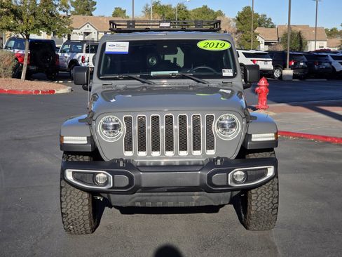 Used 2019 Jeep Wrangler Unlimited Sahara image 8