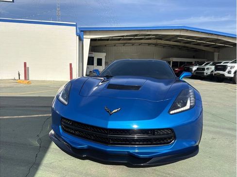 Used 2016 Chevrolet Corvette Stingray Coupe w/ 3LT Preferred Equipment Group RWD image 4