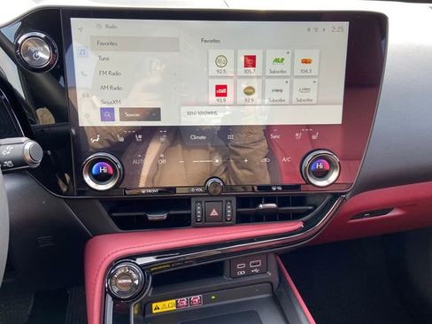 Used 2024 Lexus NX 350h AWD image 18