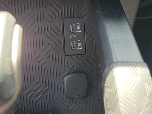 Used 2024 Toyota Tacoma SR5 w/ SR5 Upgrade Package RWD image 28