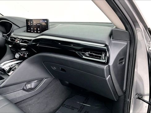 Certified 2023 Acura MDX FWD image 21