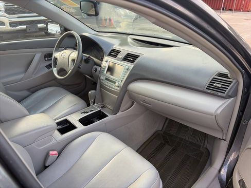 Used 2009 Toyota Camry Hybrid image 12