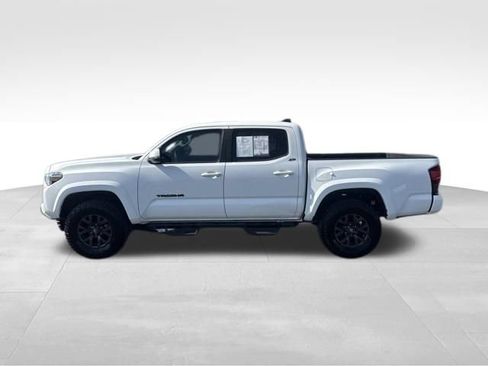 Used 2023 Toyota Tacoma SR5 w/ Technology Package AWD/4WD image 2