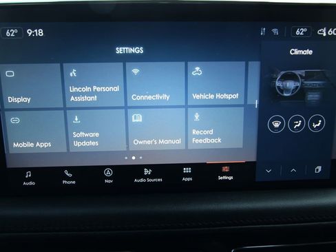 Used 2023 Lincoln Nautilus FWD w/ Premium Package image 35