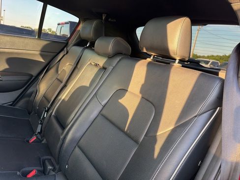 Used 2022 Kia Sportage SX image 14