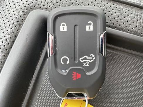 Used 2021 GMC Sierra 2500 Denali w/ Denali Ultimate Package image 26