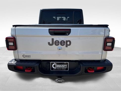 Used 2023 Jeep Gladiator Rubicon w/ LED Lighting Group AWD/4WD image 5