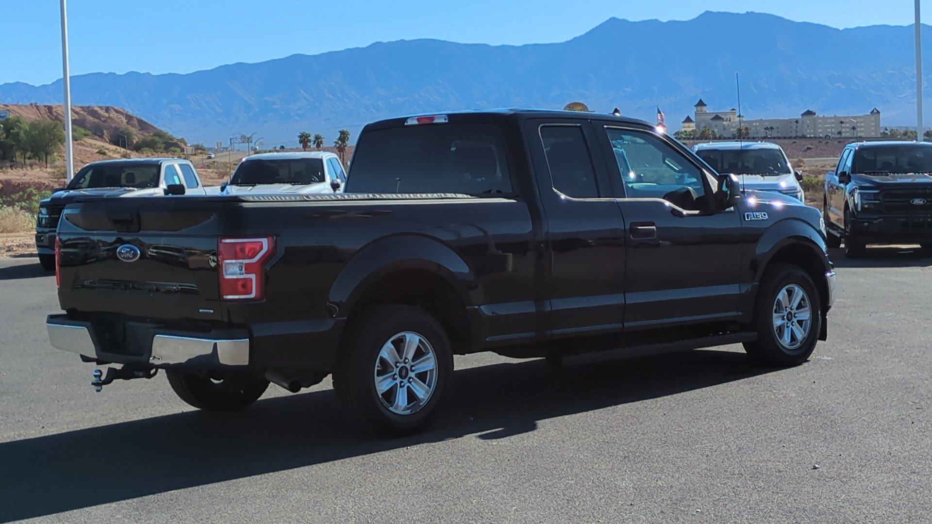 Used 2020 Ford F150 XLT w/ Trailer Tow Package RWD image 6