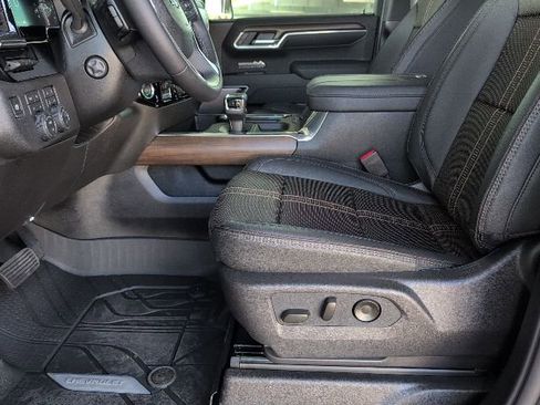 New 2026 Chevrolet Silverado 1500 High Country w/ Midnight Edition image 11