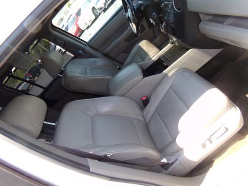Used 2013 Honda Pilot Touring image 32