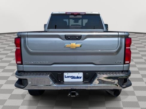 Used 2026 Chevrolet Silverado 3500 LTZ w/ LTZ Premium Package AWD/4WD image 4