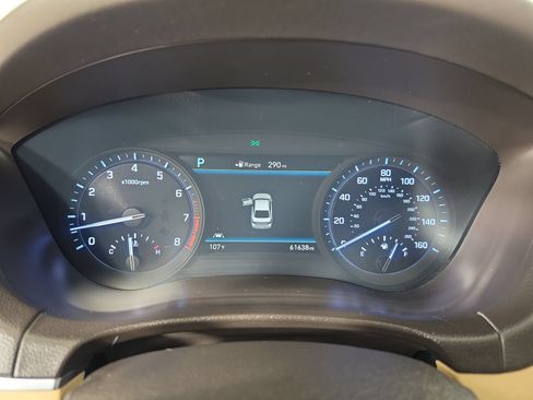 Used 2019 Genesis G80 3.8 image 19