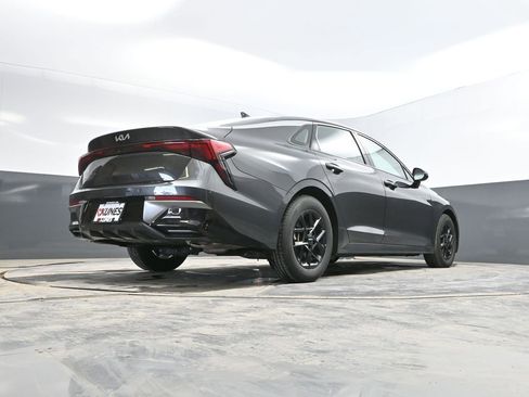 Used 2025 Kia K5 LXS image 32