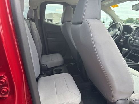 Used 2021 Chevrolet Colorado W/T w/ WT Convenience Package RWD image 17