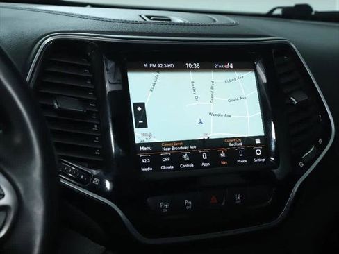 Certified 2021 Jeep Cherokee Limited w/ Elite Package image 27