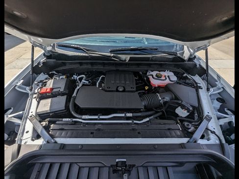 New 2026 GMC Sierra 1500 Elevation image 13