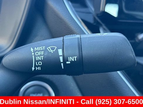Used 2024 Toyota Corolla SE w/ SE Premium Package FWD image 39